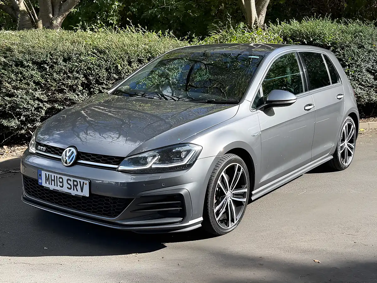 Used 2019 Volkswagen Golf Gtd Indium Grey - Interior and Exterior details 10