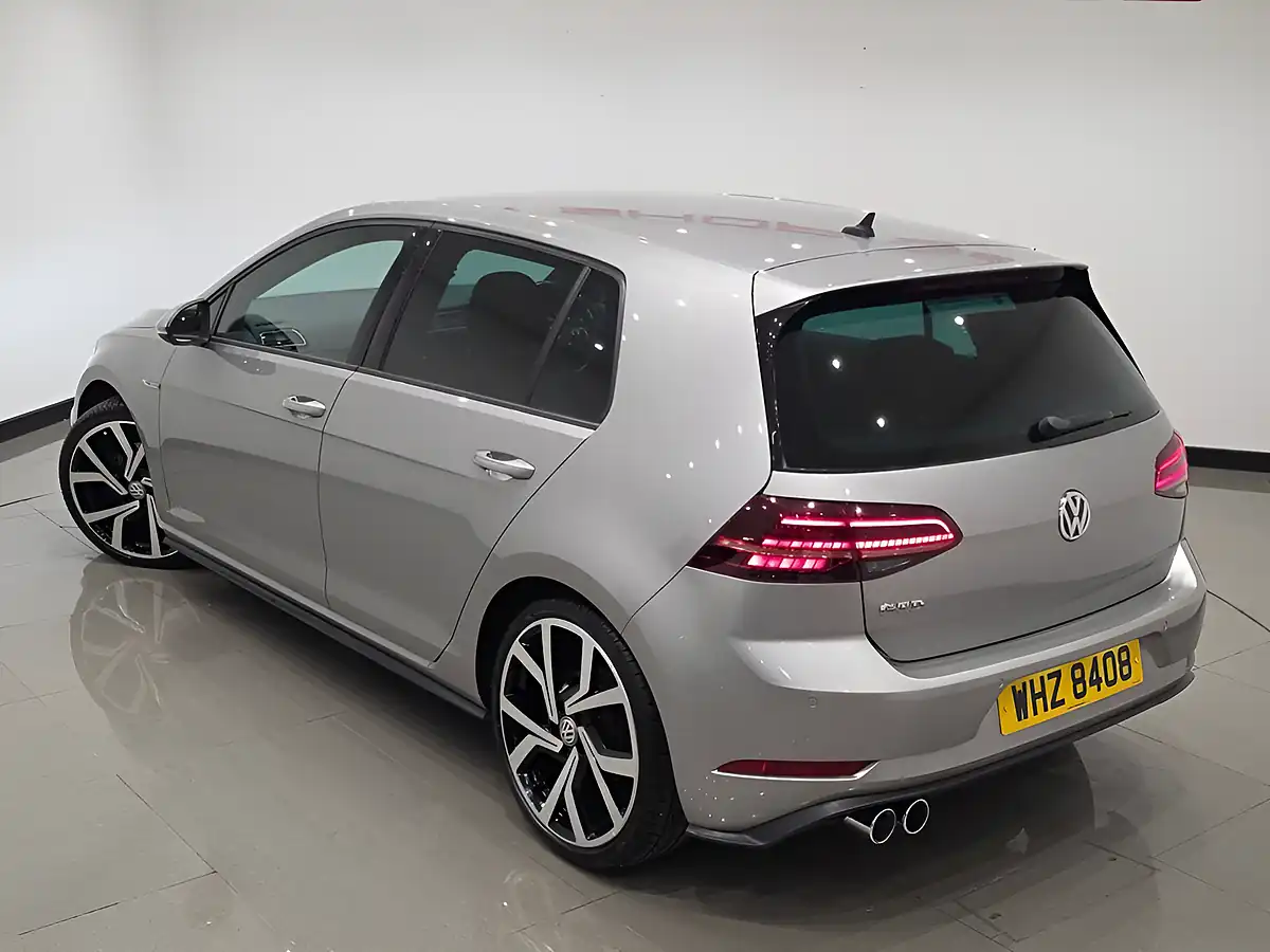 Used 2019 Volkswagen Golf Gtd Silver - Interior and Exterior details 10