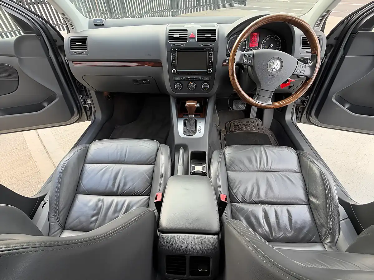 Used 2019 Volkswagen Golf GTI Grey - Interior and Exterior details 14