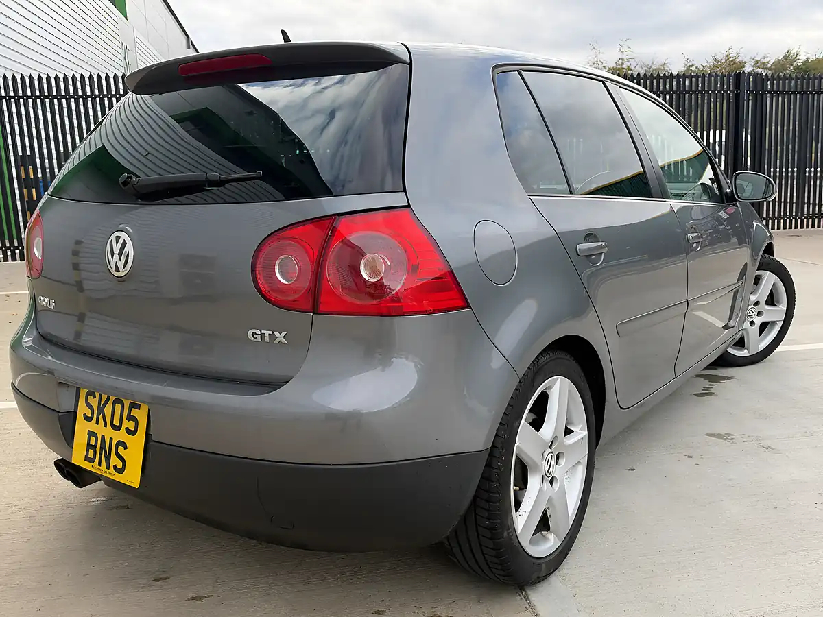 Used 2019 Volkswagen Golf GTI Grey - Interior and Exterior details 5
