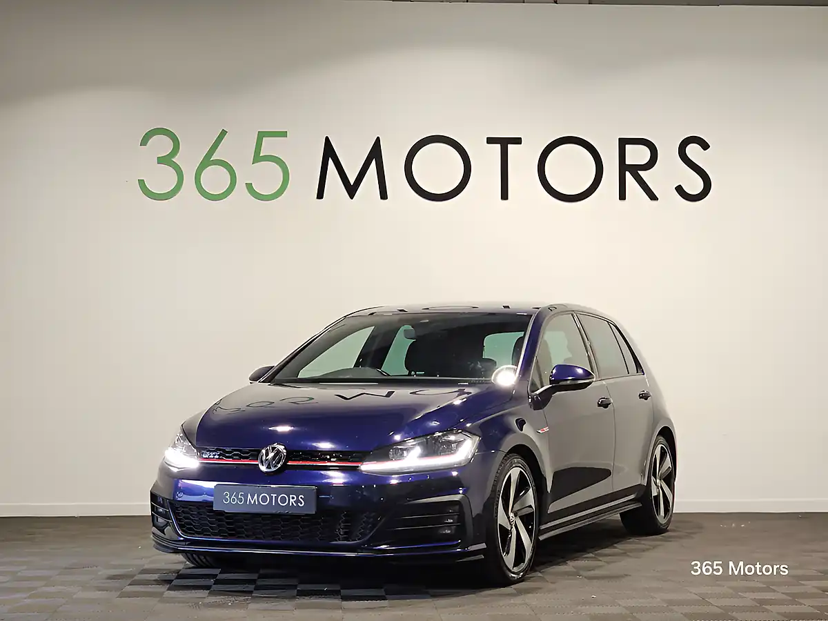 Used 2019 Volkswagen Golf GTI Performance Atlantic Blue - Front View