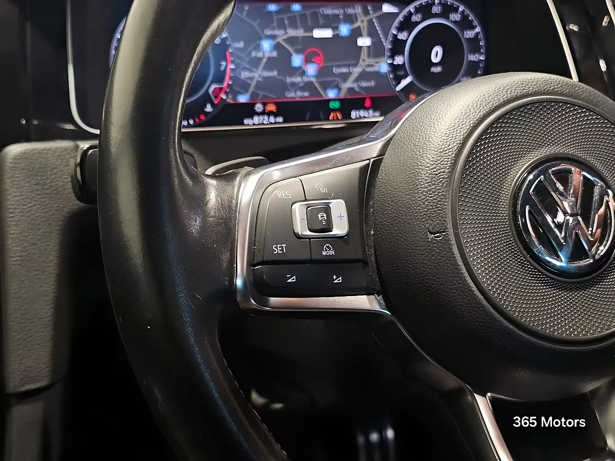 Used 2019 Volkswagen Golf GTI Performance Atlantic Blue - Interior and Exterior details 16