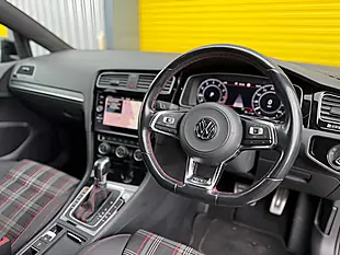 Used 2019 Volkswagen Golf GTI Performance Black - Interior and Exterior details 10