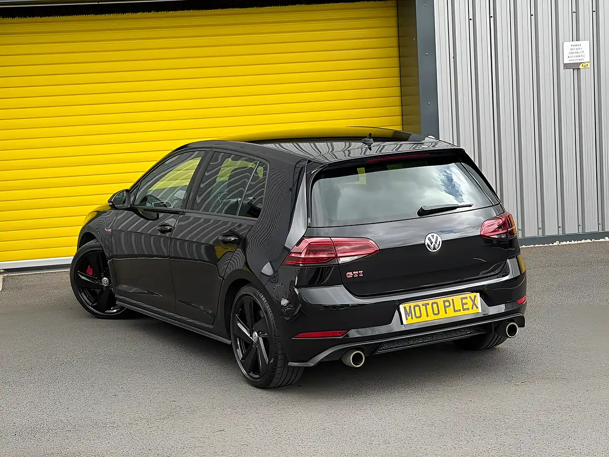 Used 2019 Volkswagen Golf GTI Performance Black - Interior and Exterior details 15