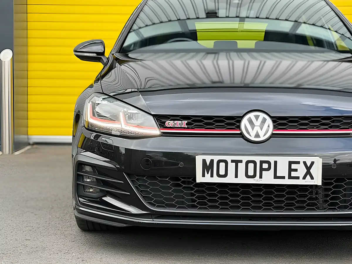 Used 2019 Volkswagen Golf GTI Performance Black - Interior and Exterior details 16