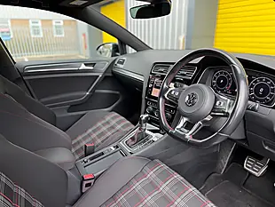 Used 2019 Volkswagen Golf GTI Performance Black - Interior and Exterior details 17