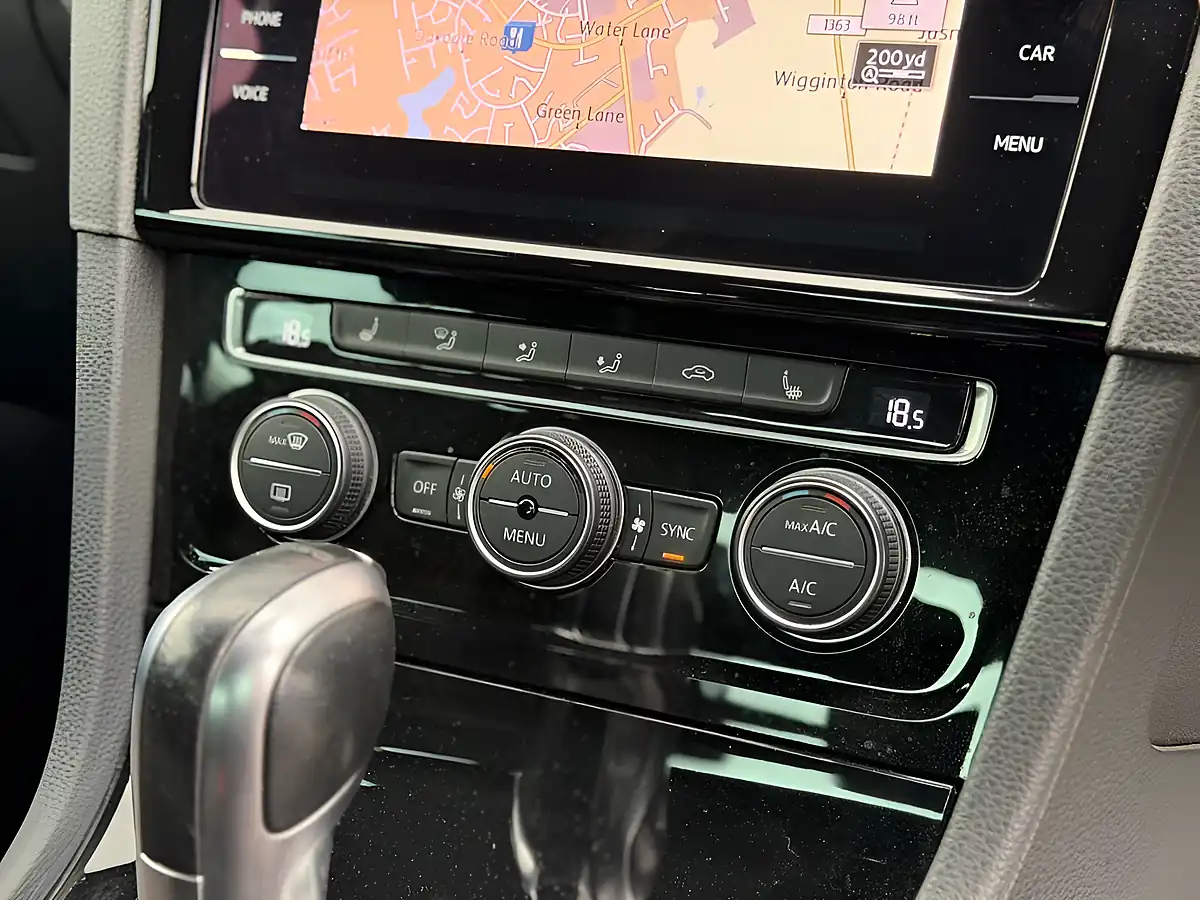 Used 2019 Volkswagen Golf GTI Performance Black - Interior and Exterior details 19