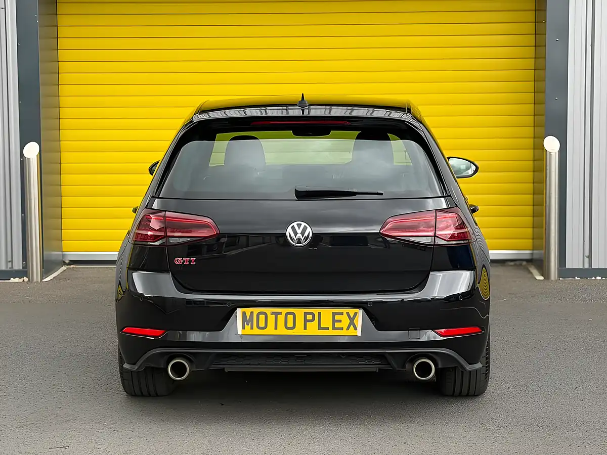 Used 2019 Volkswagen Golf GTI Performance Black - Interior and Exterior details 8