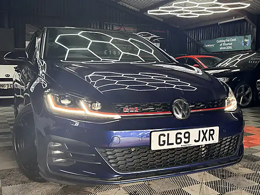 2019 Volkswagen Golf GTI Performance