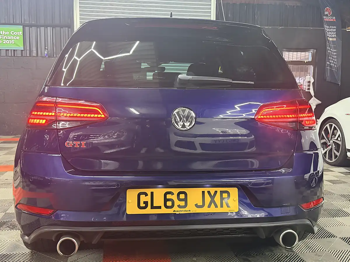 Used 2019 Volkswagen Golf GTI Performance Blue - Interior and Exterior details 10