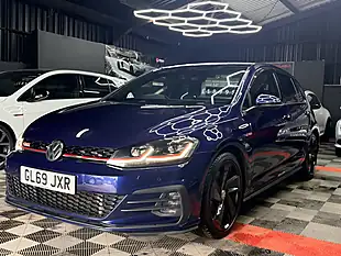 Used 2019 Volkswagen Golf GTI Performance Blue - Interior and Exterior details 3