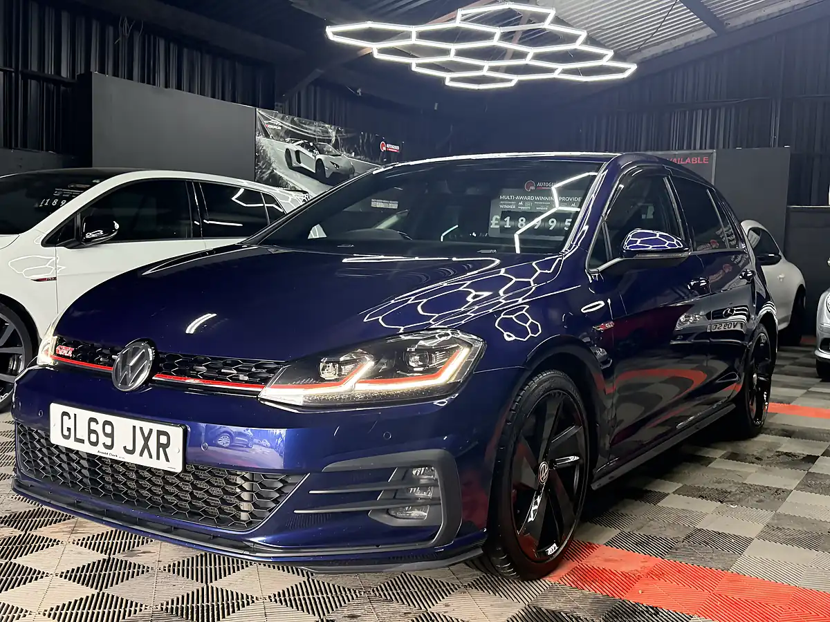 Used 2019 Volkswagen Golf GTI Performance Blue - Interior and Exterior details 3