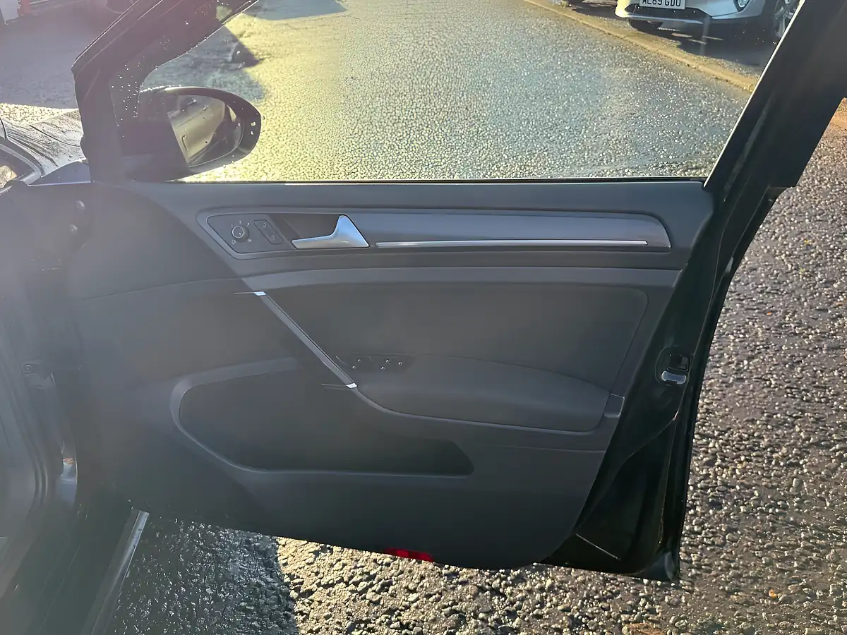 Used 2019 Volkswagen Golf GTI Performance Deep Black Metallic - Interior and Exterior details 15