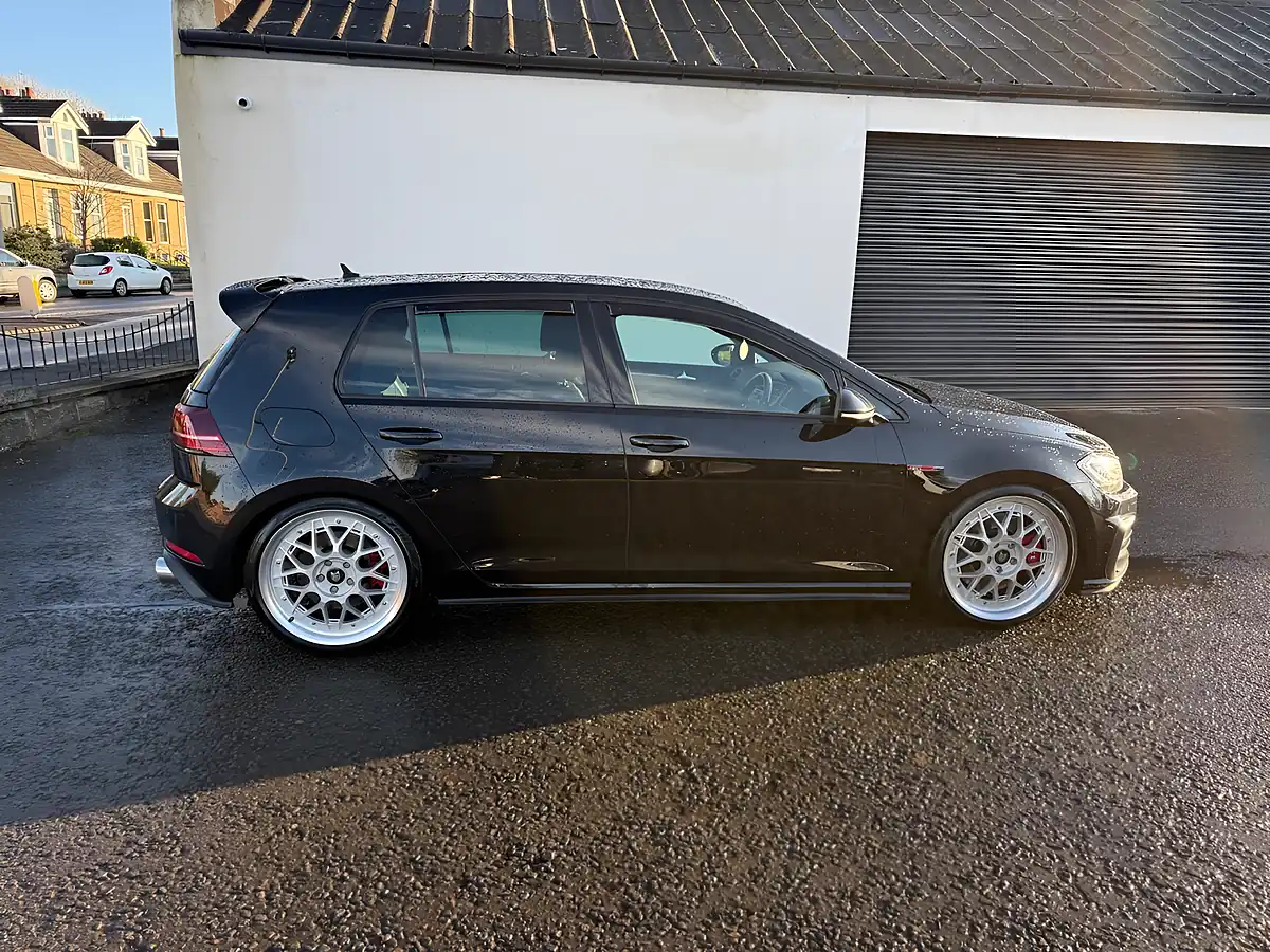 Used 2019 Volkswagen Golf GTI Performance Deep Black Metallic - Interior and Exterior details 2