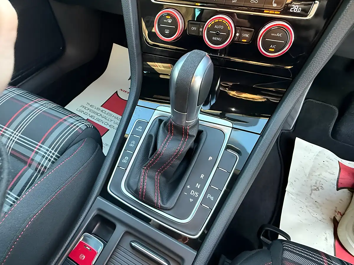 Used 2019 Volkswagen Golf GTI Performance Deep Black Metallic - Interior and Exterior details 20