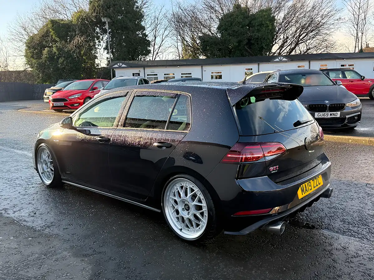 Used 2019 Volkswagen Golf GTI Performance Deep Black Metallic - Interior and Exterior details 8