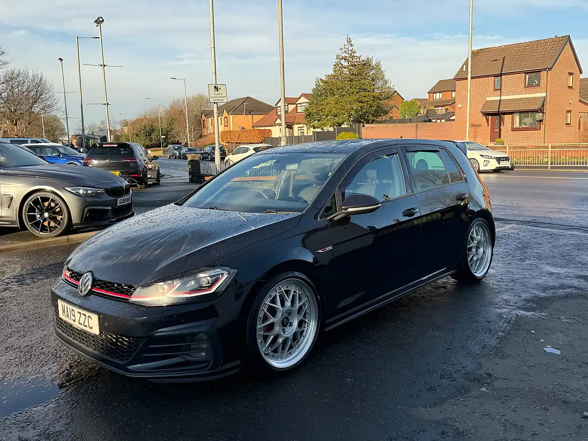 Used 2019 Volkswagen Golf GTI Performance Deep Black Metallic - Interior and Exterior details 9