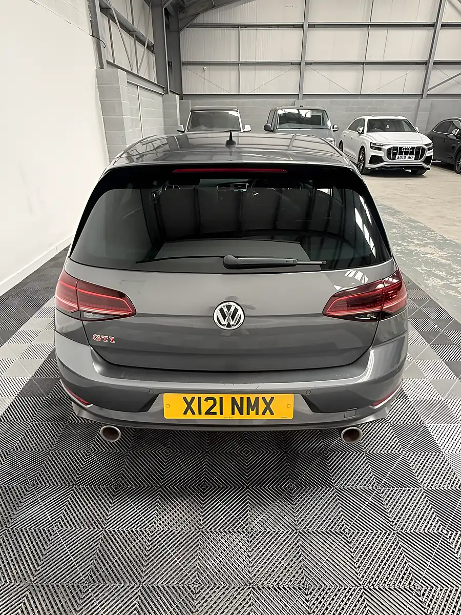 Used 2019 Volkswagen Golf GTI Performance Grey - Interior and Exterior details 5