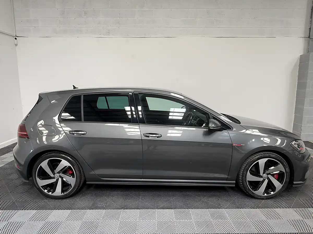 Used 2019 Volkswagen Golf GTI Performance Grey - Interior and Exterior details 7