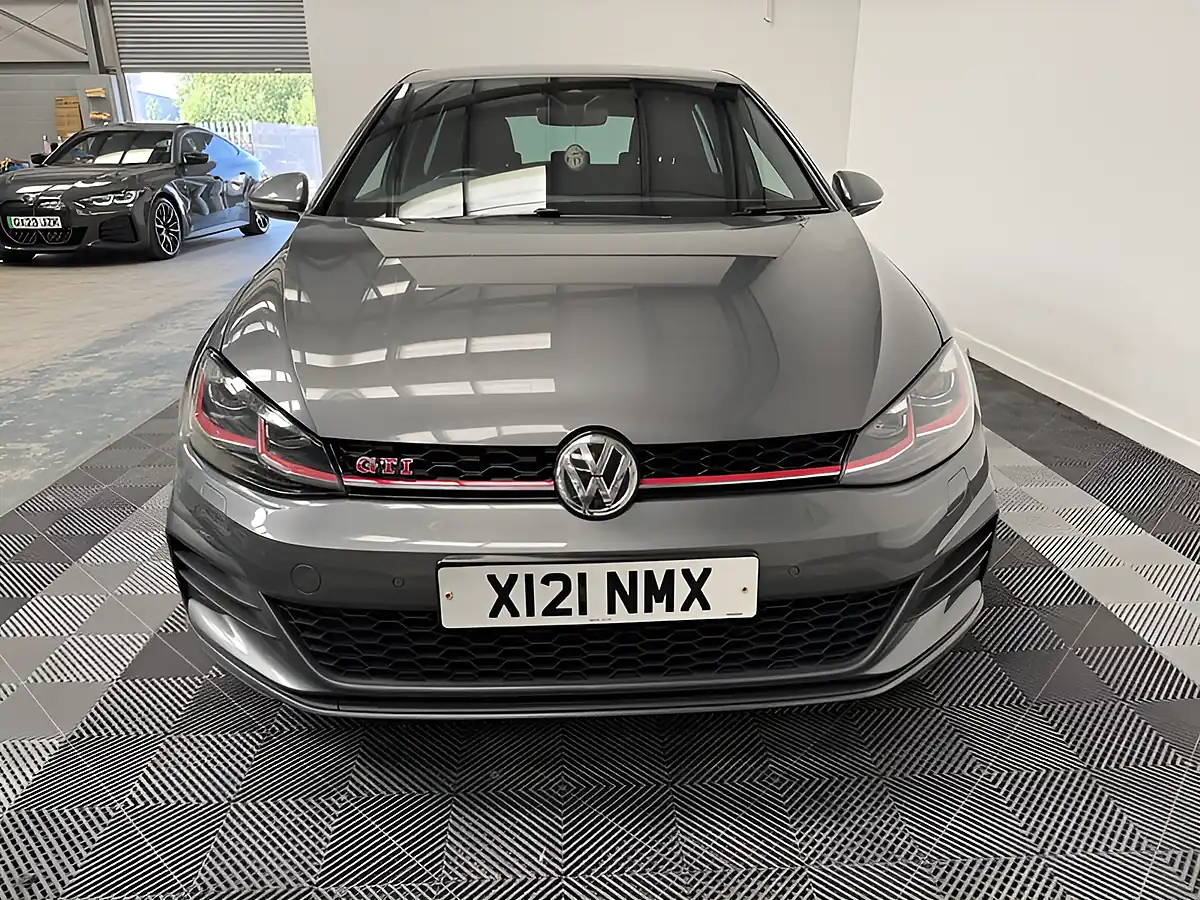 Used 2019 Volkswagen Golf GTI Performance Grey - Interior and Exterior details 2