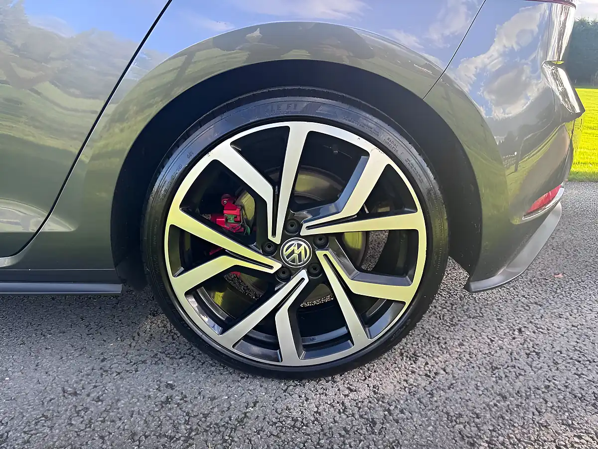 Used 2019 Volkswagen Golf GTI Performance Grey - Interior and Exterior details 10