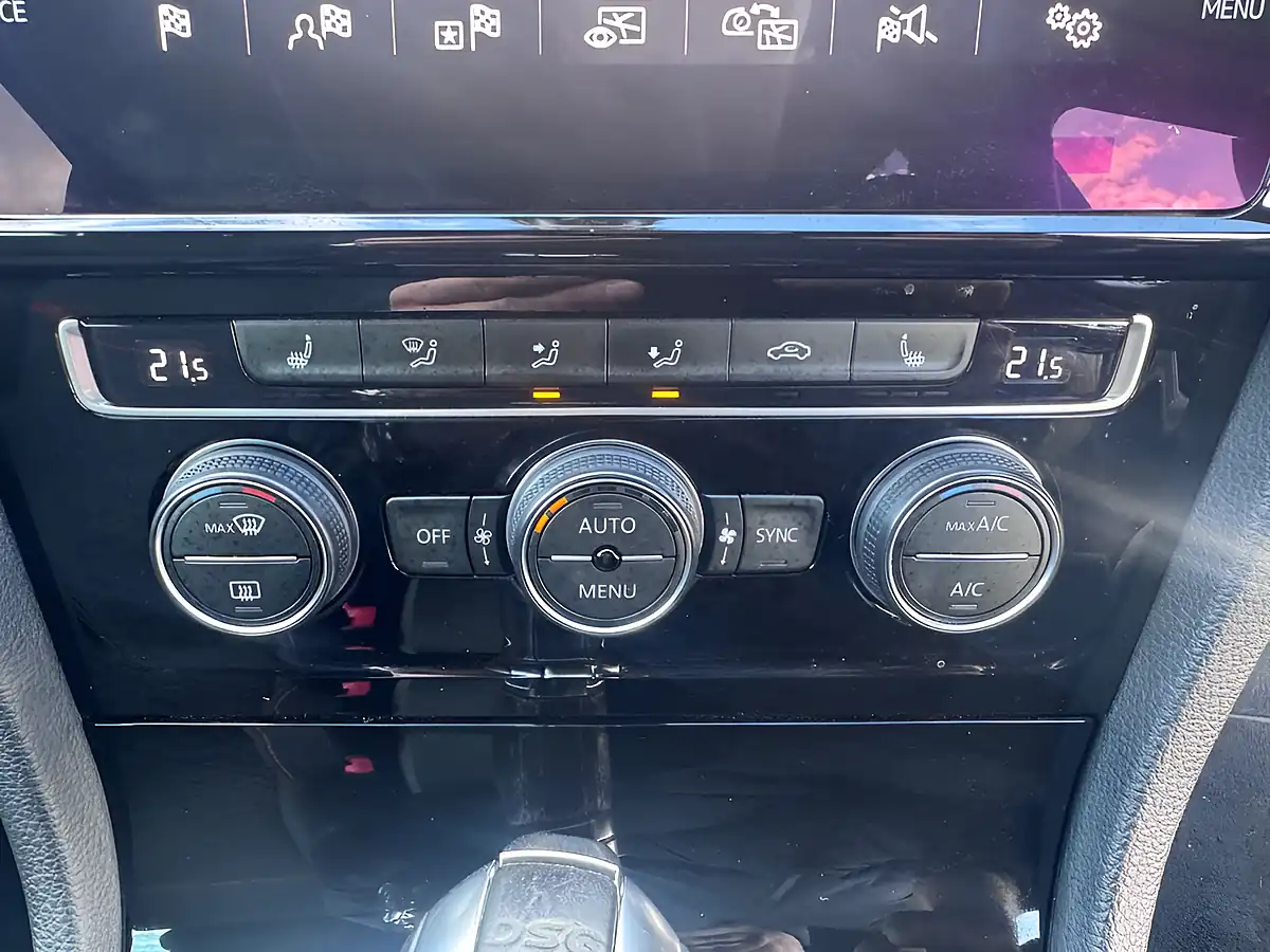 Used 2019 Volkswagen Golf GTI Performance Grey - Interior and Exterior details 16