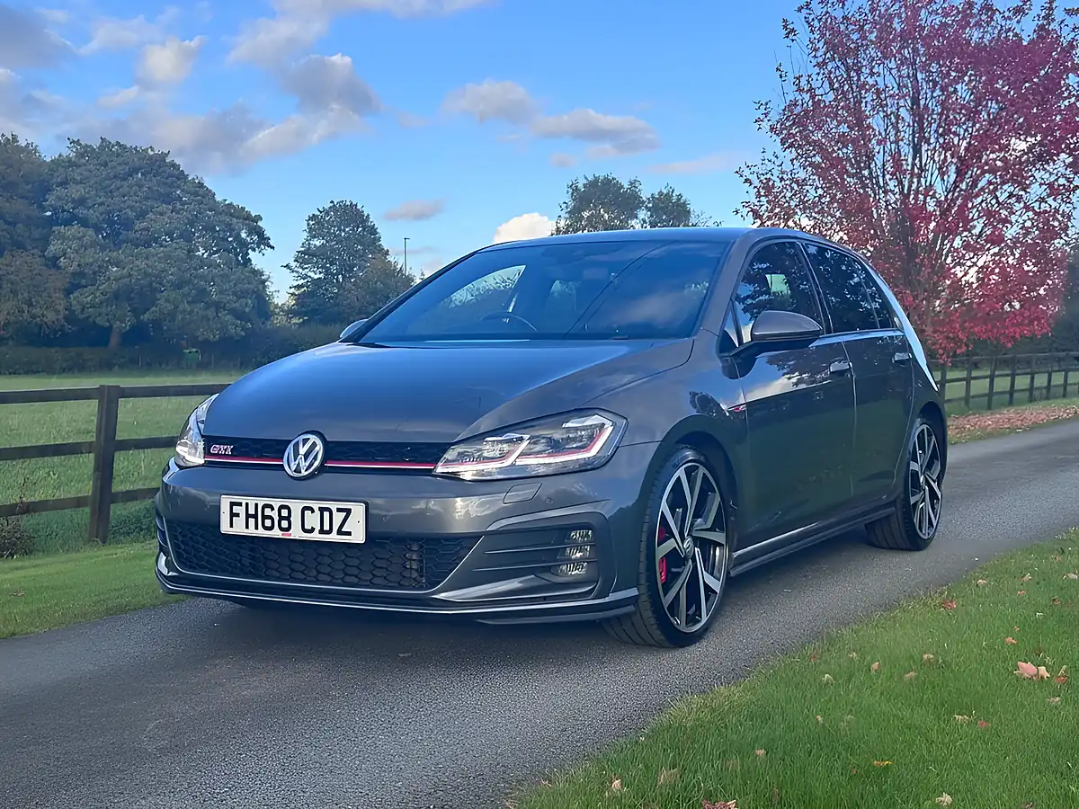 Used 2019 Volkswagen Golf GTI Performance Grey - Interior and Exterior details 9
