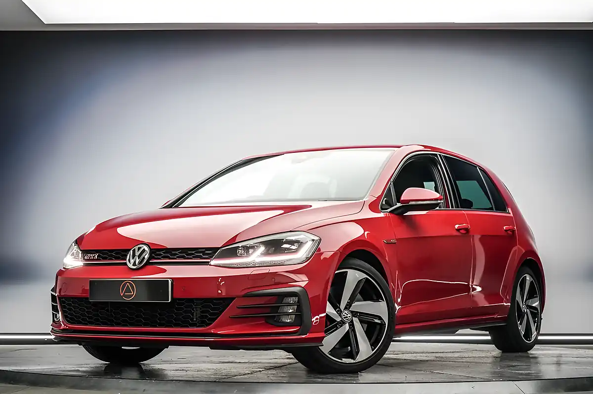 Used 2019 Volkswagen Golf GTI Performance Red - Front View