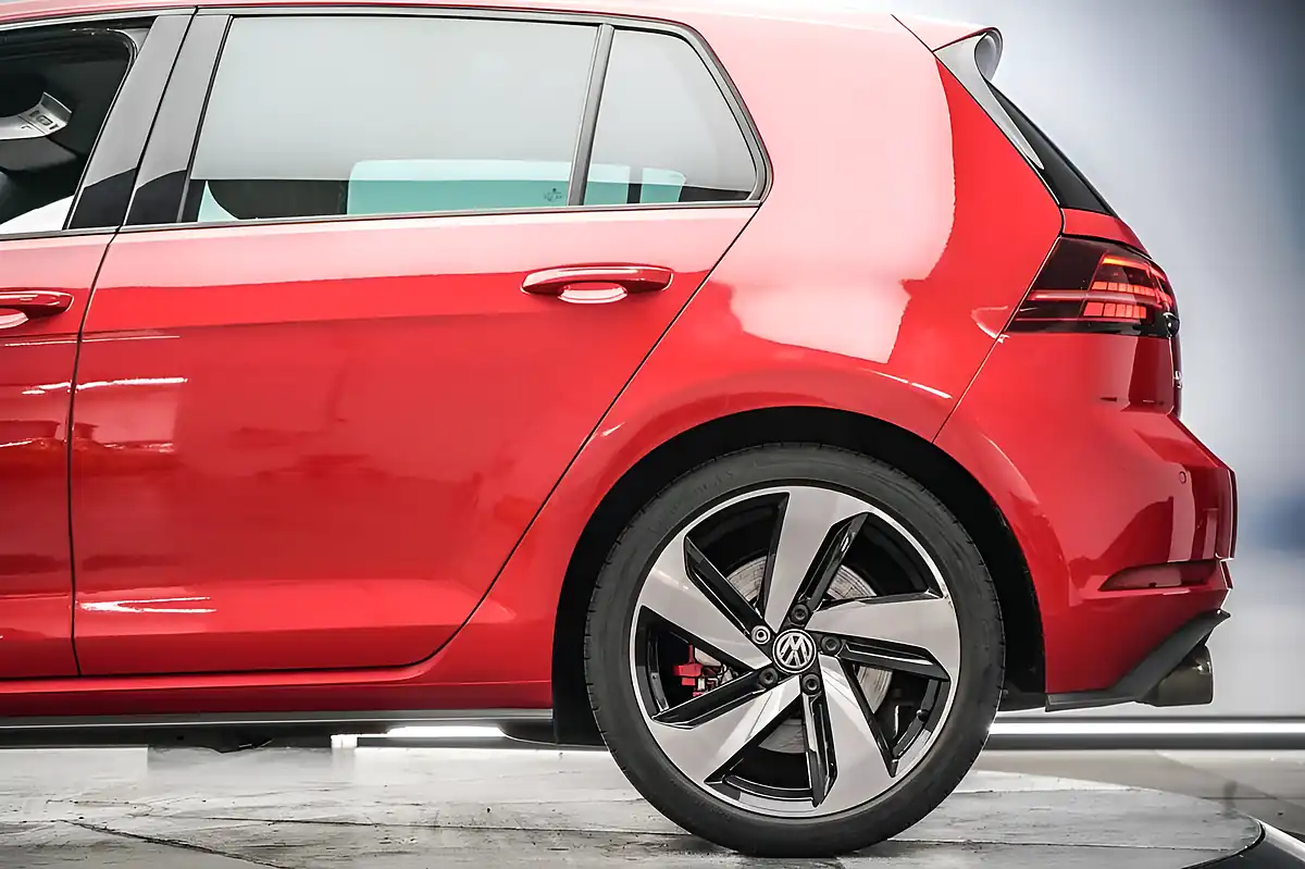 Used 2019 Volkswagen Golf GTI Performance Red - Interior and Exterior details 11