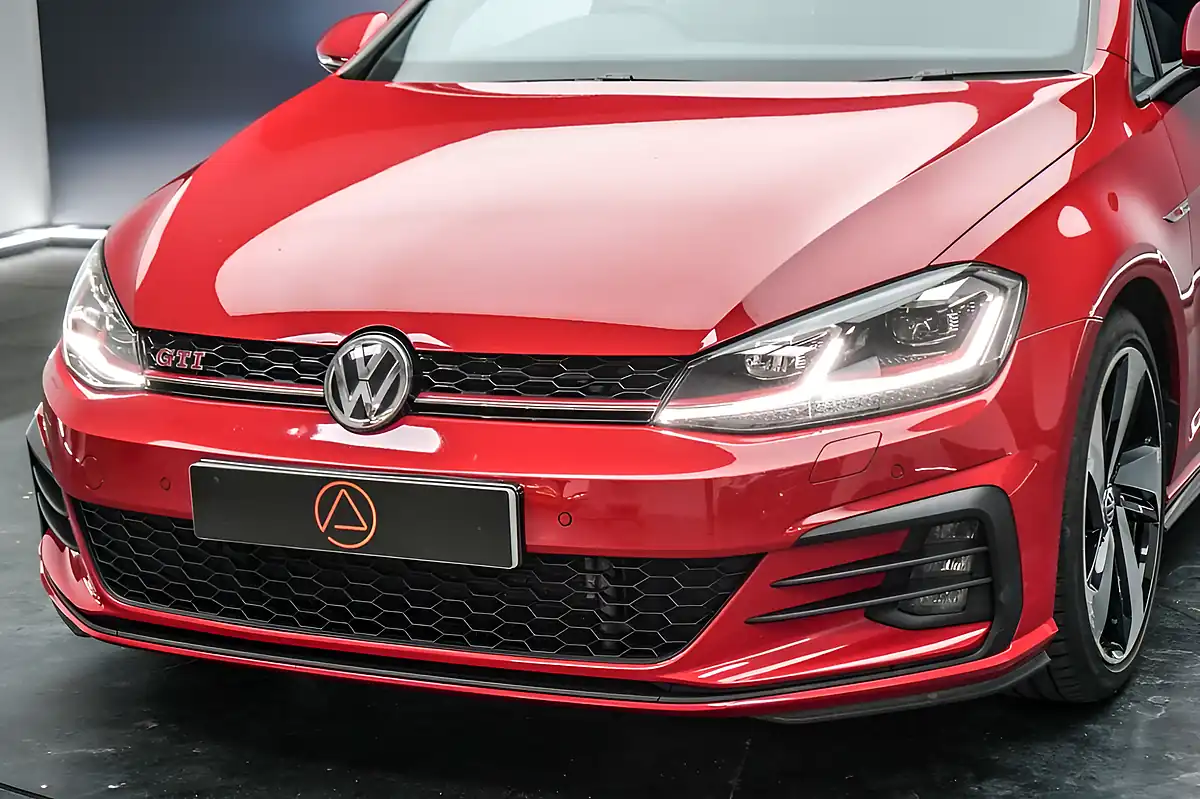 Used 2019 Volkswagen Golf GTI Performance Red - Interior and Exterior details 12