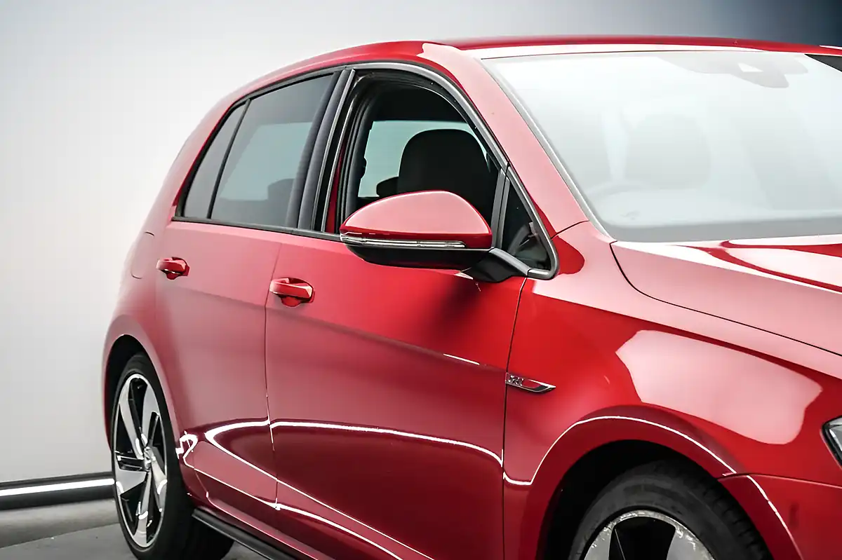 Used 2019 Volkswagen Golf GTI Performance Red - Interior and Exterior details 13