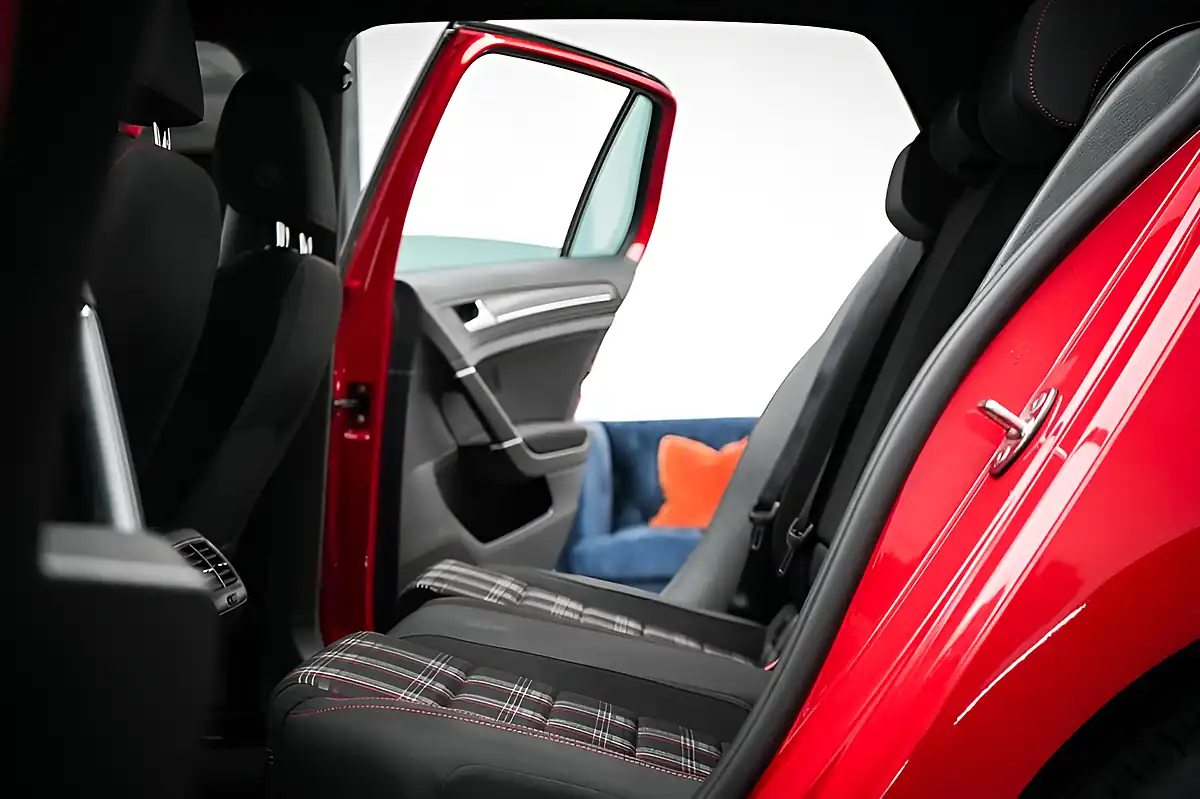 Used 2019 Volkswagen Golf GTI Performance Red - Interior and Exterior details 17