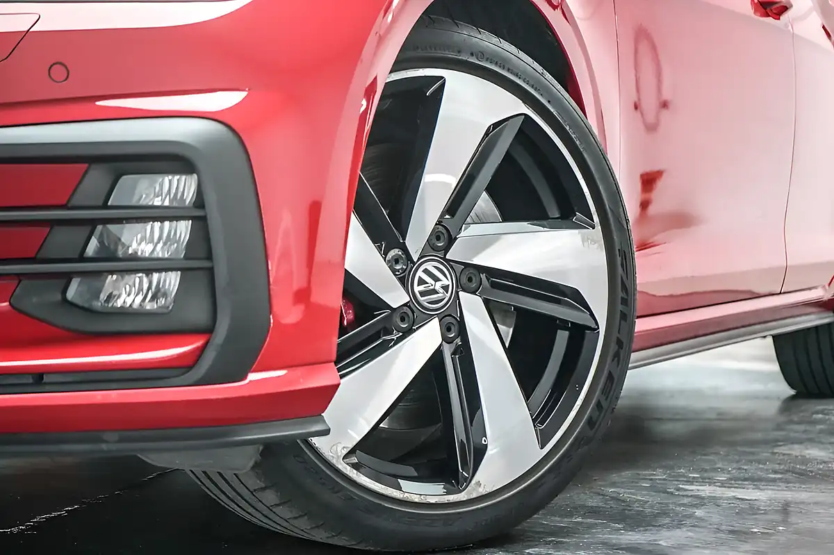 Used 2019 Volkswagen Golf GTI Performance Red - Interior and Exterior details 2