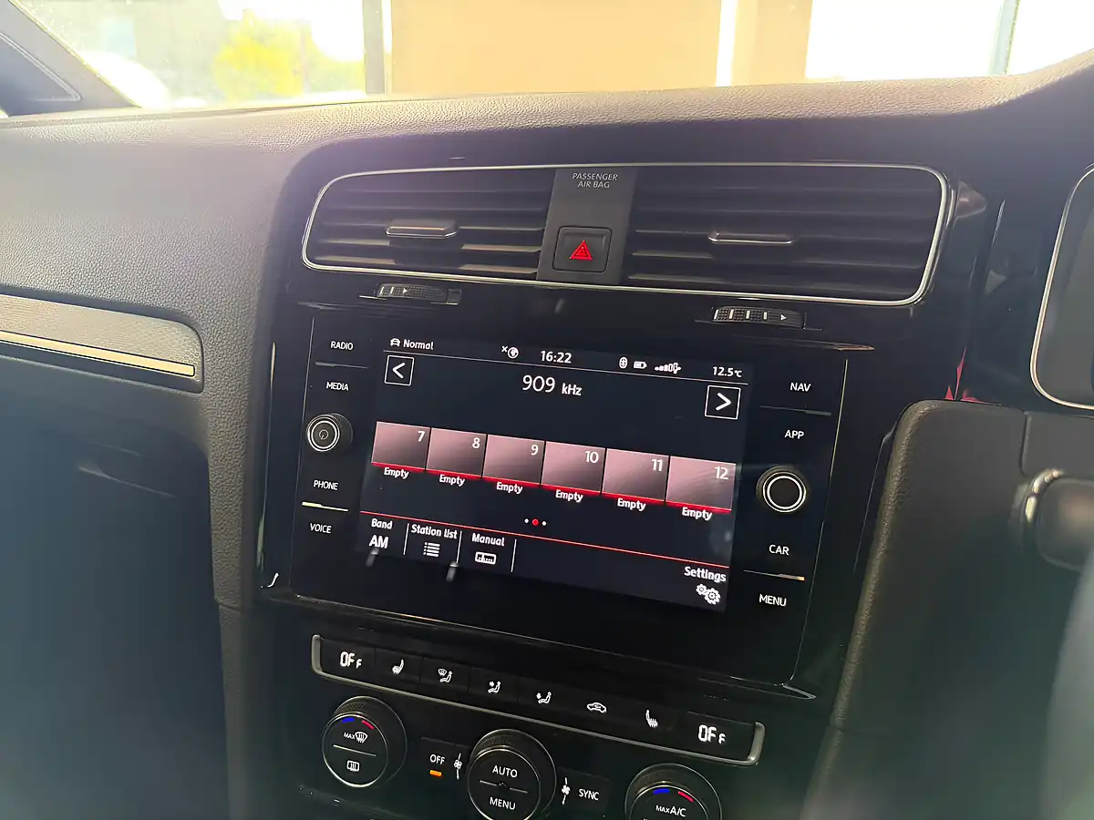 Used 2019 Volkswagen Golf GTI Performance Red - Interior and Exterior details 14