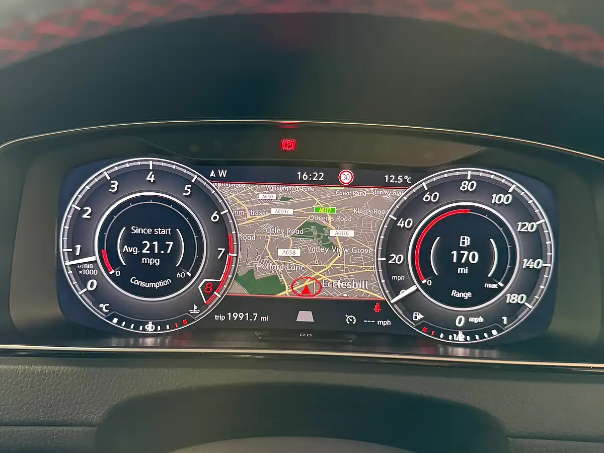 Used 2019 Volkswagen Golf GTI Performance Red - Interior and Exterior details 17