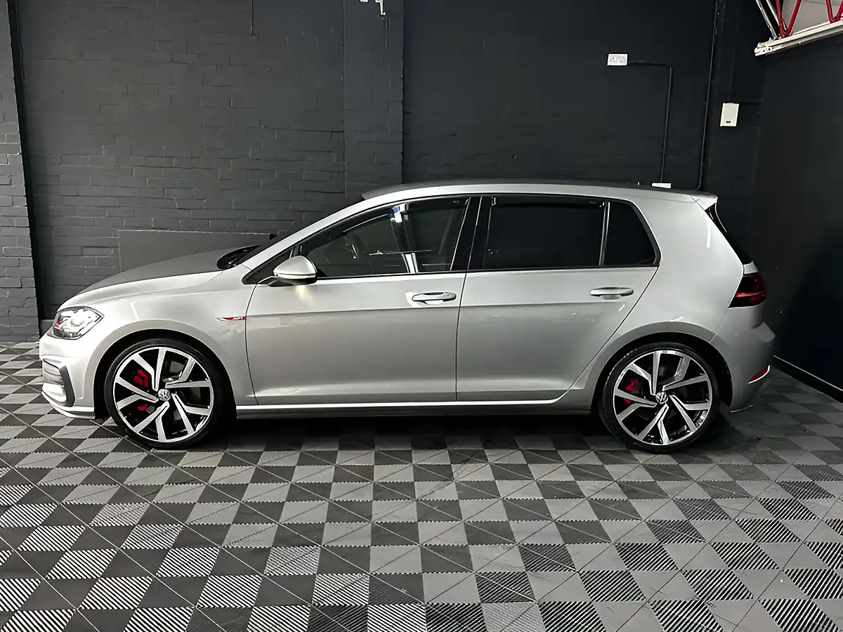 Used 2019 Volkswagen Golf GTI Performance Silver - Interior and Exterior details 13