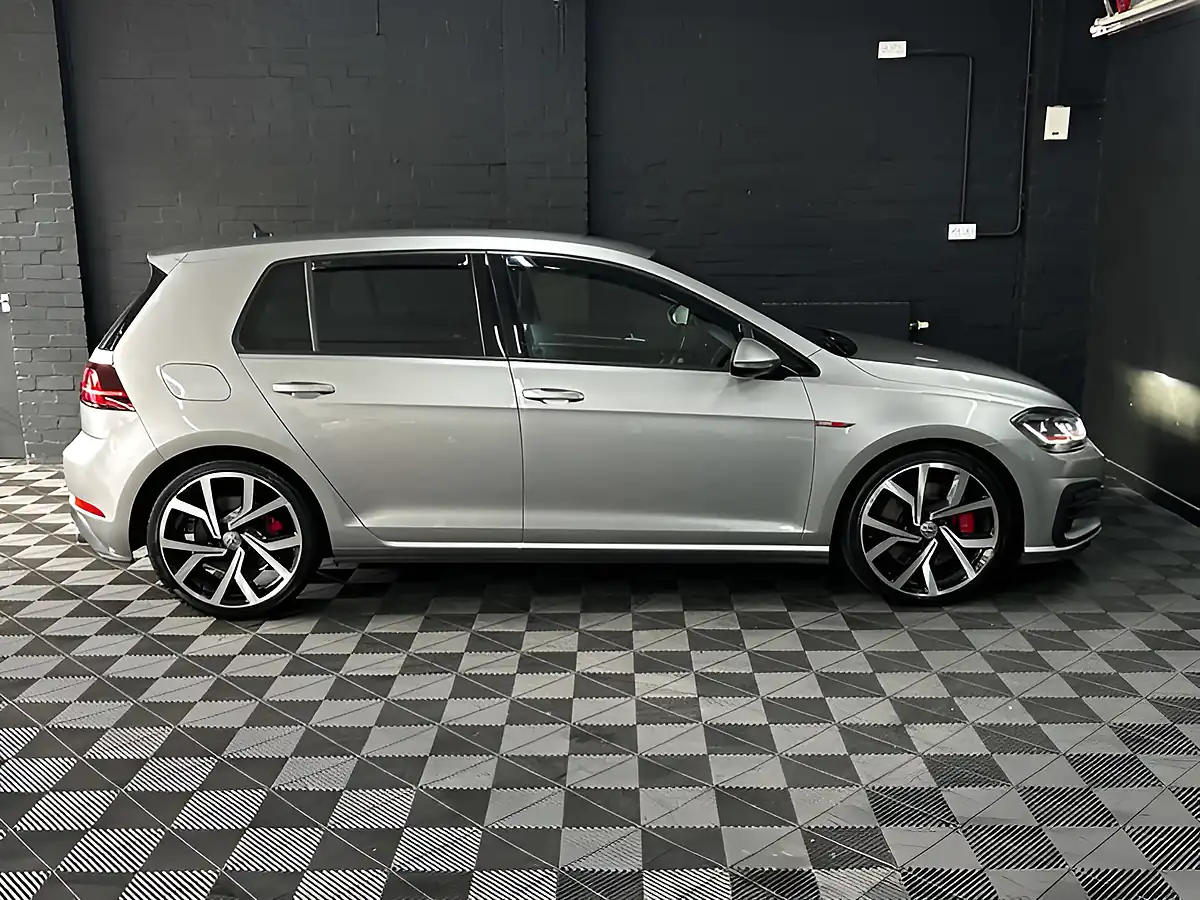 Used 2019 Volkswagen Golf GTI Performance Silver - Interior and Exterior details 16