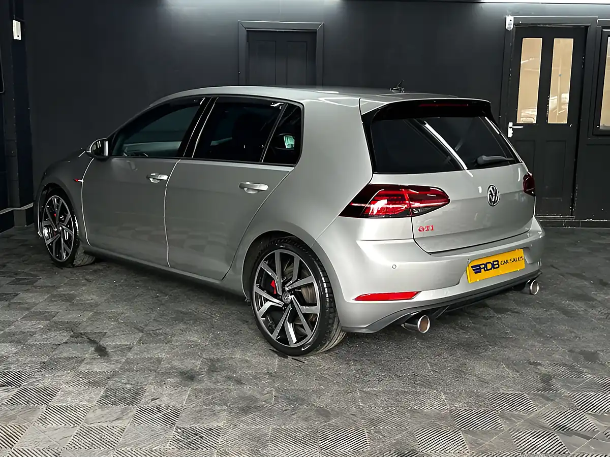 Used 2019 Volkswagen Golf GTI Performance Silver - Interior and Exterior details 19