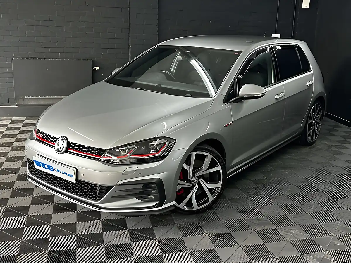 Used 2019 Volkswagen Golf GTI Performance Silver - Interior and Exterior details 2