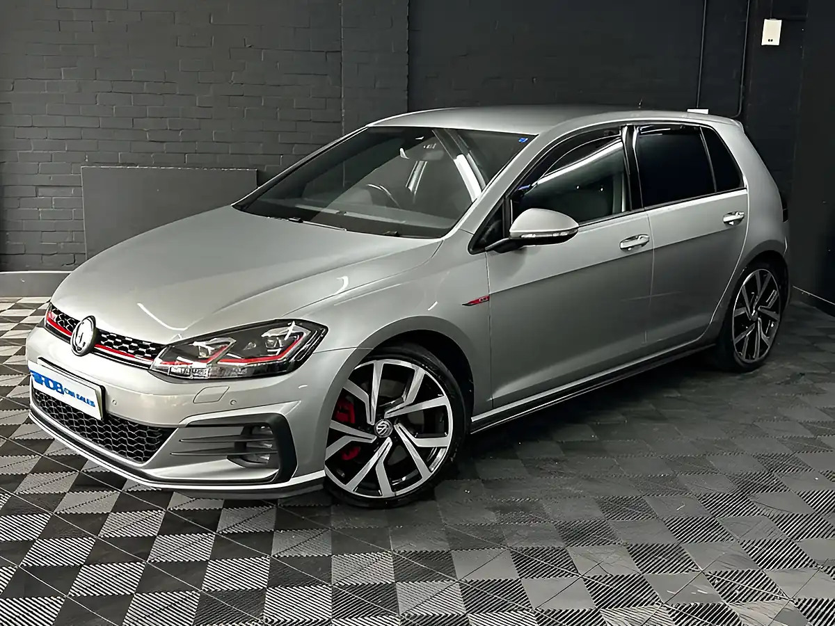 Used 2019 Volkswagen Golf GTI Performance Silver - Interior and Exterior details 3