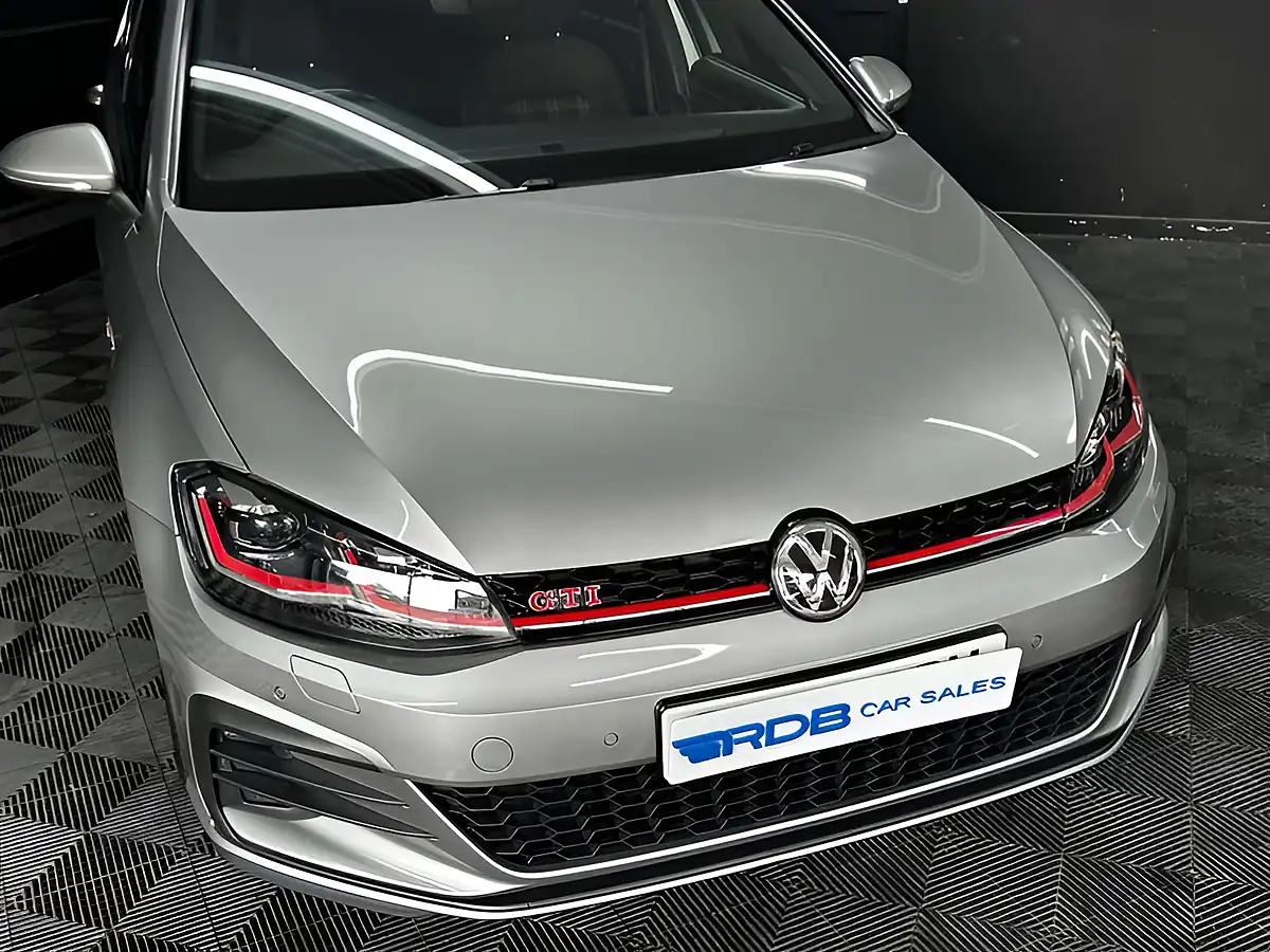 Used 2019 Volkswagen Golf GTI Performance Silver - Interior and Exterior details 8