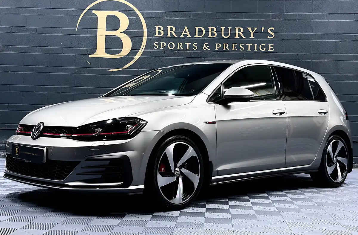 Used 2019 Volkswagen Golf GTI Performance Silver - Interior and Exterior details 13