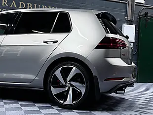 Used 2019 Volkswagen Golf GTI Performance Silver - Interior and Exterior details 18