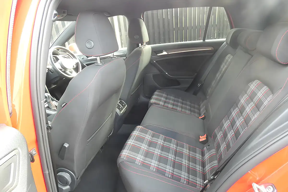Used 2019 Volkswagen Golf GTI Performance Tornado Red - Interior and Exterior details 11