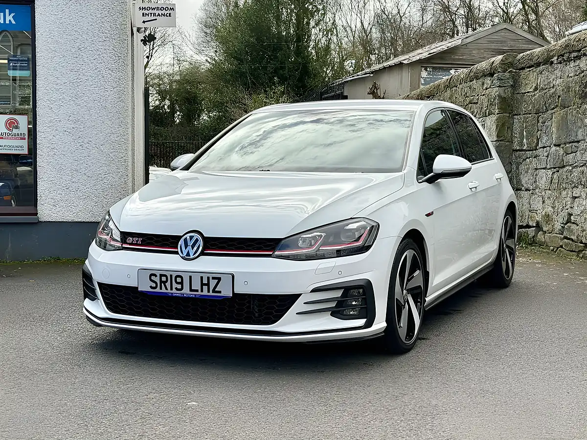 Used 2019 Volkswagen Golf GTI Performance White - Interior and Exterior details 11