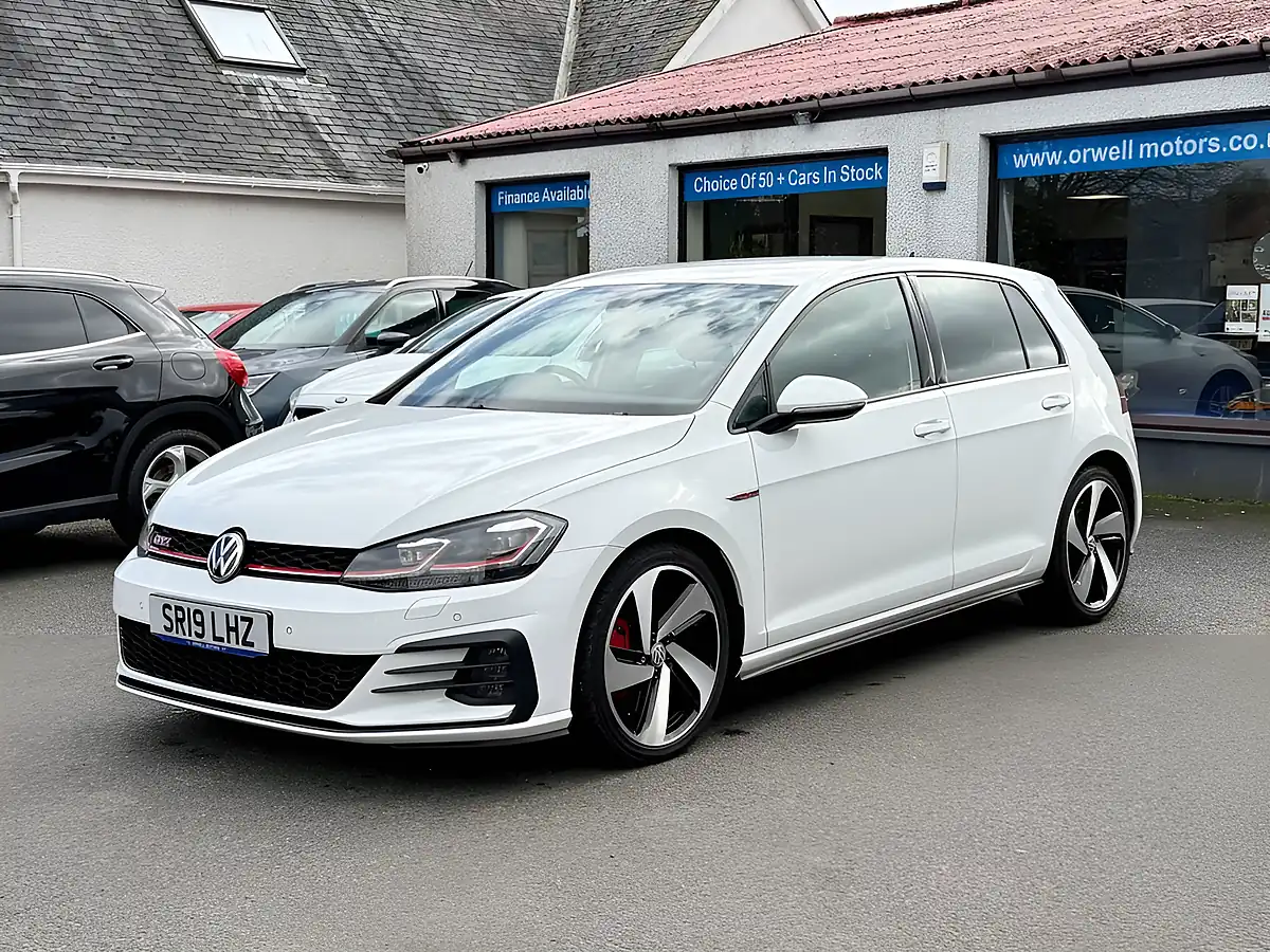 Used 2019 Volkswagen Golf GTI Performance White - Interior and Exterior details 18