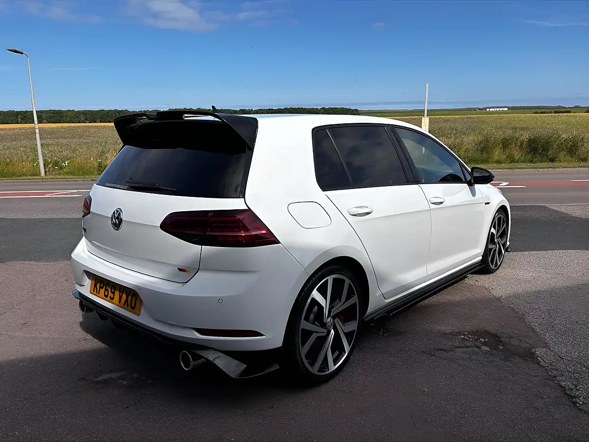 Used 2019 Volkswagen Golf GTI Performance White - Interior and Exterior details 2