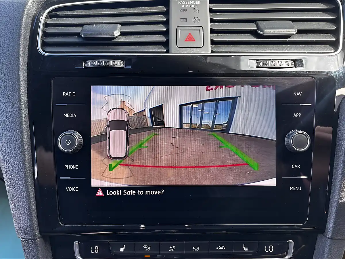 Used 2019 Volkswagen Golf GTI Performance White - Interior and Exterior details 20