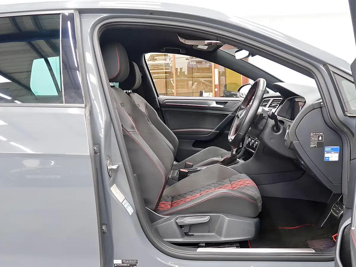 Used 2019 Volkswagen Golf GTI Tcr Grey - Interior and Exterior details 8
