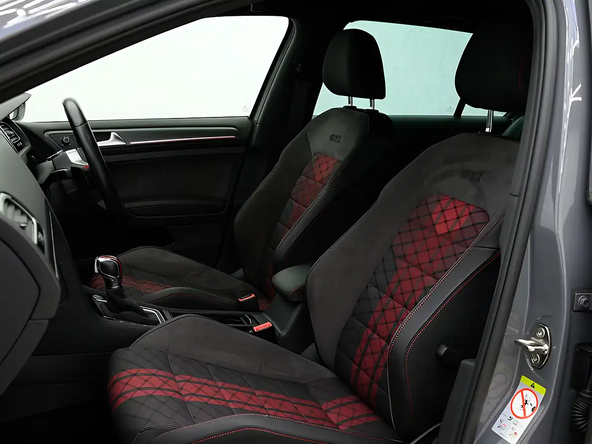 Used 2019 Volkswagen Golf GTI Tcr Pure Grey - Interior and Exterior details 19